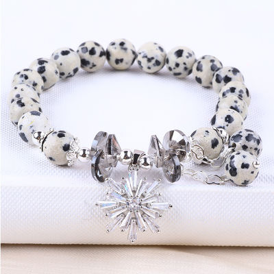Custom Gemstone 8mm Round Dalamation Jasper With Snowflake Charm Bead Bracelet Untuk Memberikan Hadiah