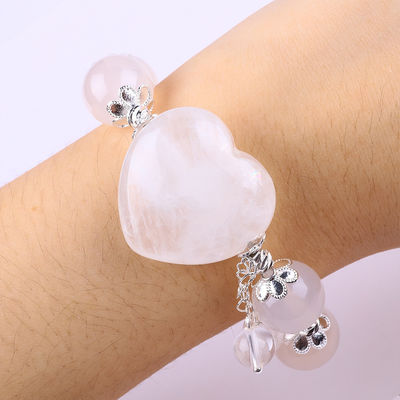 Batu permata semi berharga energi penyembuhan putih Agate dengan hati yang jelas gelang besar untuk dipakai setiap hari