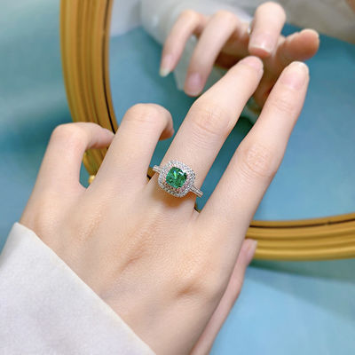 Green Square Bentuk Batu permata Zircon Cincin Pernikahan Untuk Wanita
