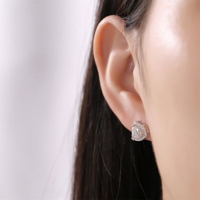 Moissanite 925 Sterling Silver Stud Earrings Dukungan OEM ODM