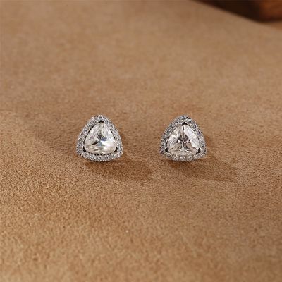 Moissanite 925 Sterling Silver Stud Earrings Dukungan OEM ODM