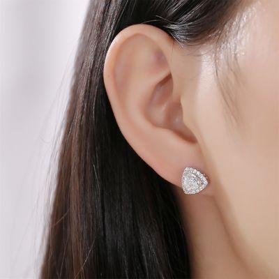 Moissanite 925 Sterling Silver Stud Earrings Dukungan OEM ODM