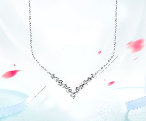 18k Gold Moissanite Diamond Smile Kalung Pendant Untuk Memberikan Hadiah