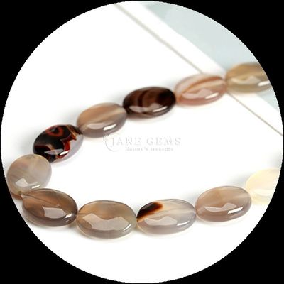 Stylish Indian Agate Batu Jasper Merah Untaian manik-manik longgar Bentuk oval berfacet Batu permata manik-manik